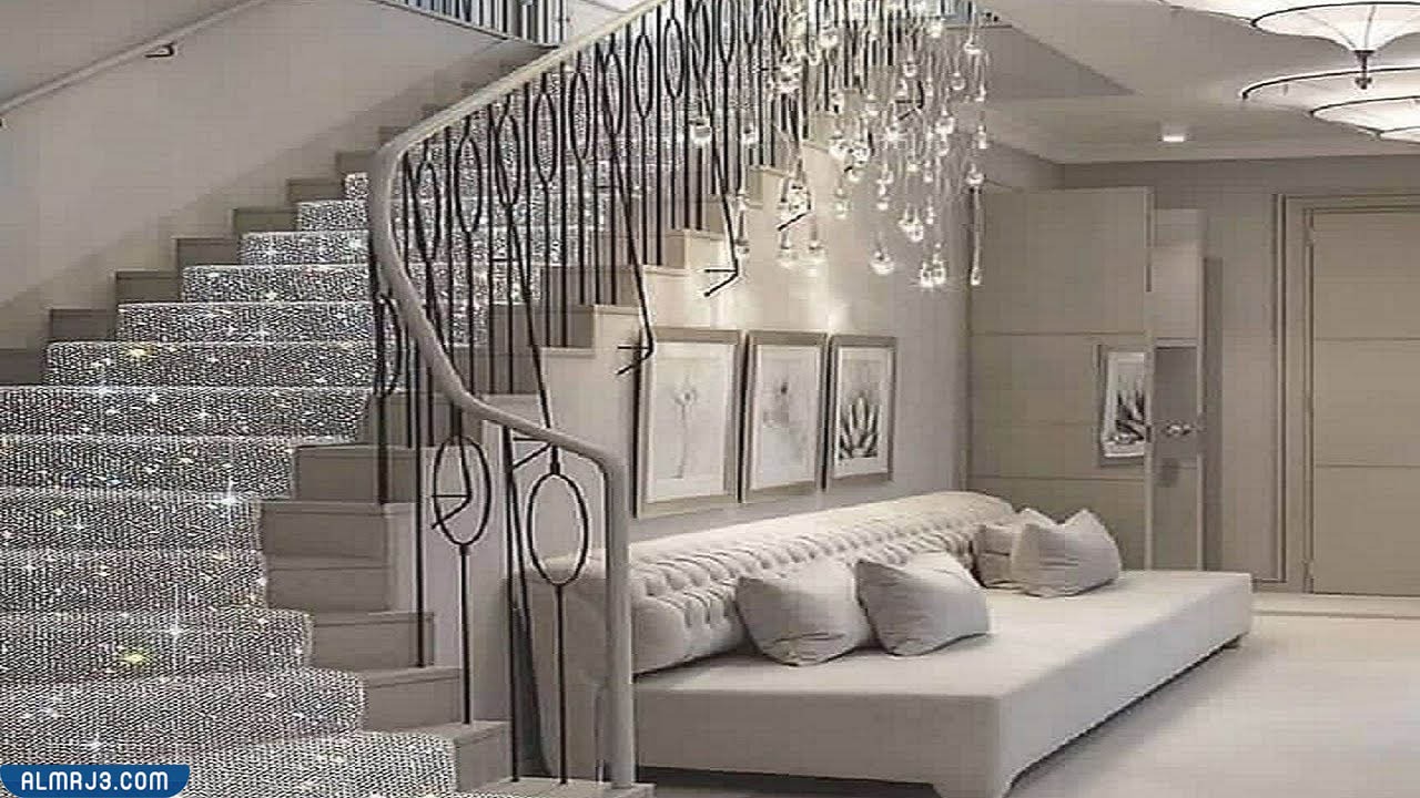 أجمل ديكورات الدرج الداخلي في المنزل بالصور 2022