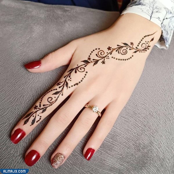 أجمل رسم الحناء للأنامل 2022