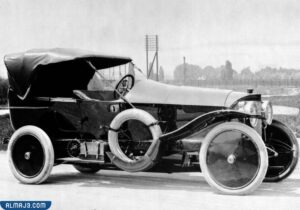 ما هي أول سيارة دخلت السعودية