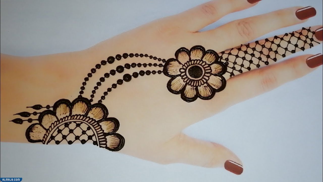 صور نقش حناء لطيف 2022