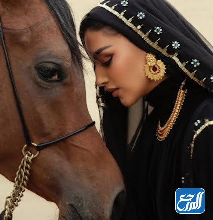 صور يارا النملة في يوم التأسيس مع الخيل 2022