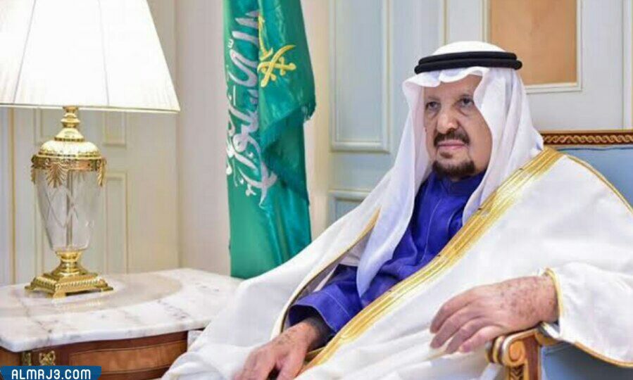 عبد الرحمن بن عبد العزيز السيرة الذاتية