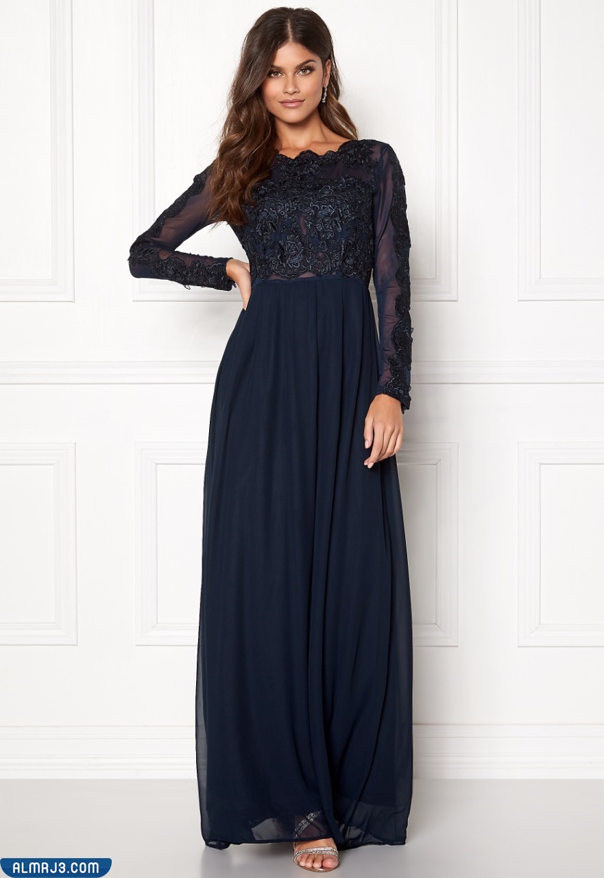 فستان شيفون أزرق غامق