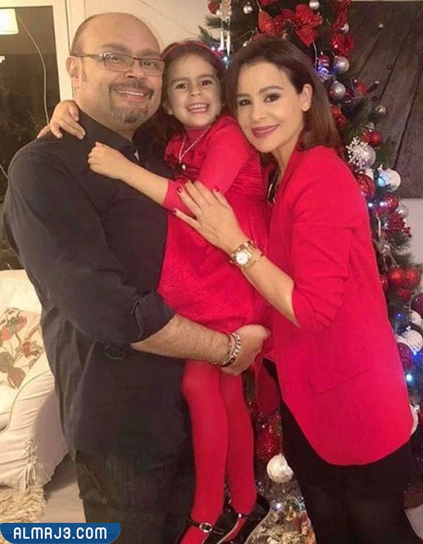 كارول سماحة وزوجها وابنتها