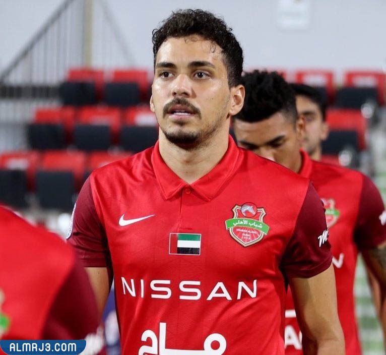من هي زوجة ادواردو لاعب الهلال