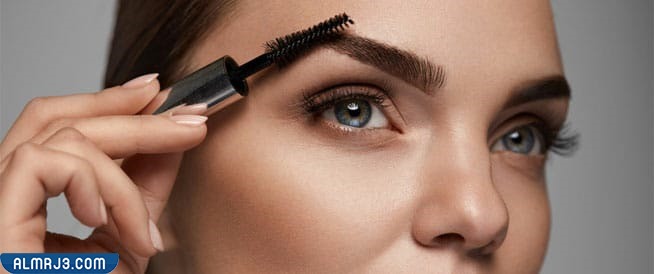 وصفات لإنبات شعر الحواجب في أسبوع