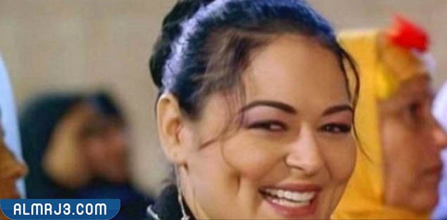 السيرة الذاتية لنيفين مندور