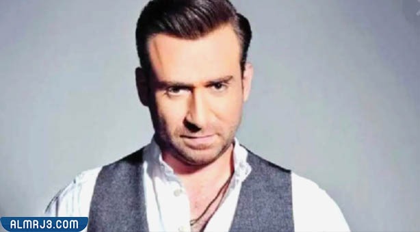 الفنان نضال الشافعي، في دور أكرم