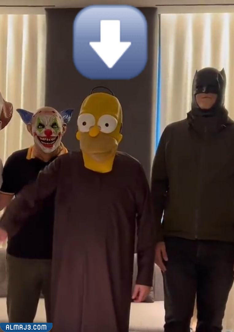 سبب ارتداء تركي ال الشيخ زي تنكري سمبسون