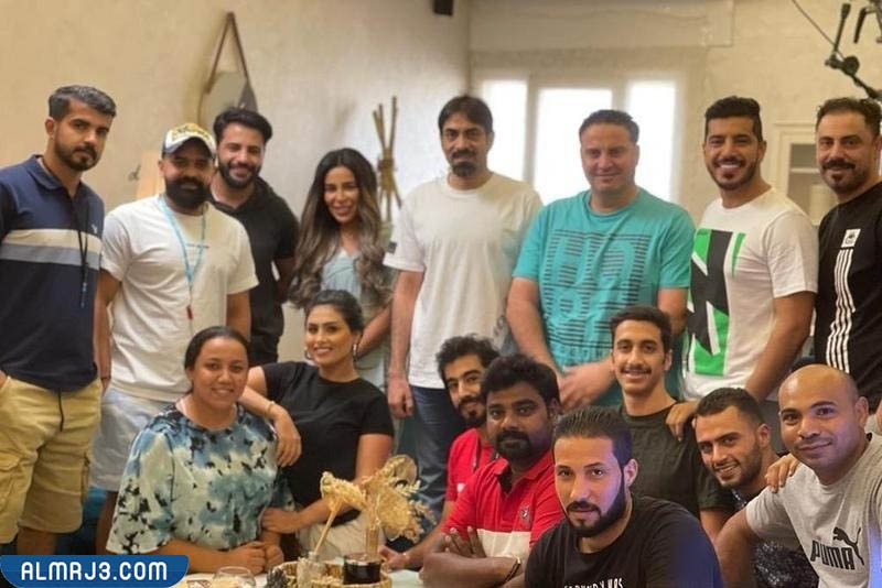 صور من كواليس مسلسل عاشر صفحة