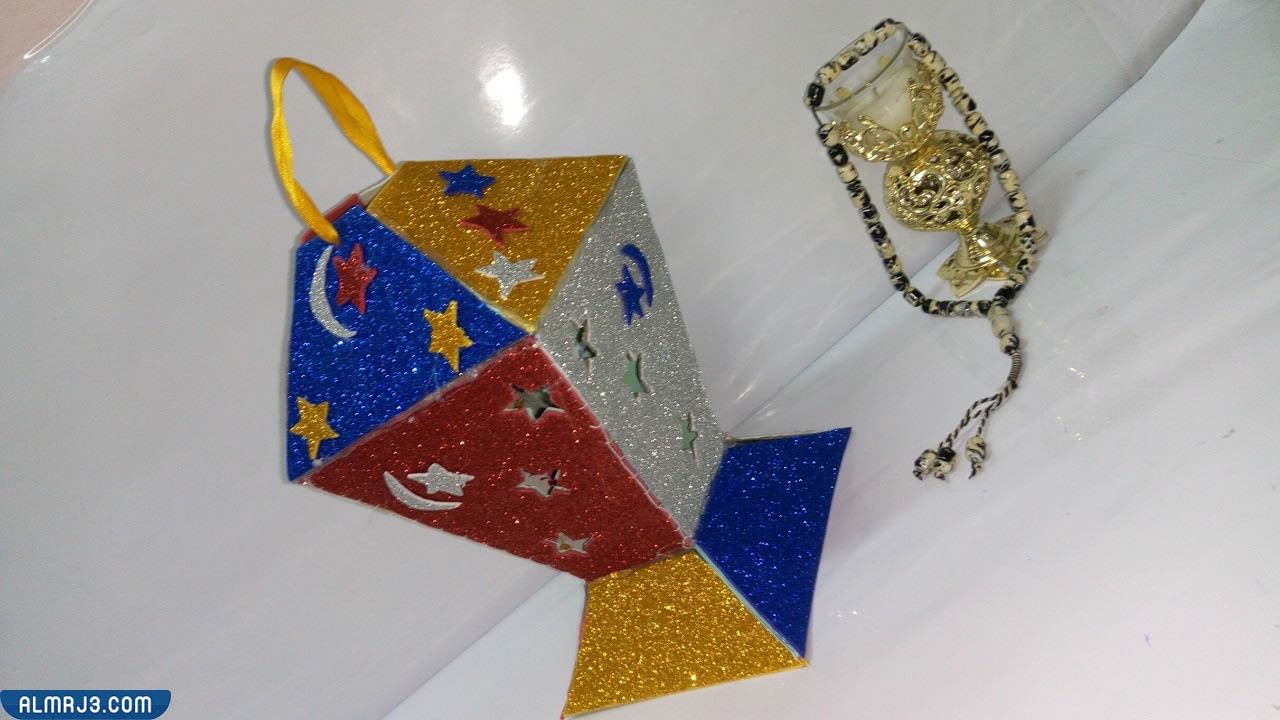 طريقة صنع الفانوس من الكرتون