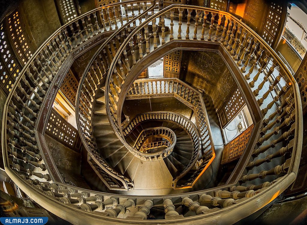 ما هي قصة قصر البارون؟