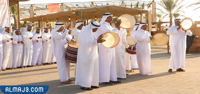 الآلات المستخدمة في فن العيالة