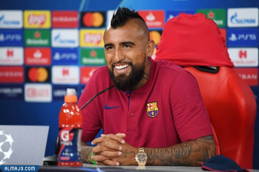 من هو أرتورو فيدال ويكيبيديا