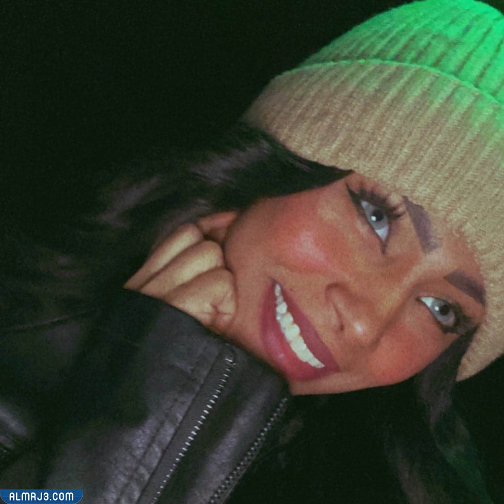 من هي سنومه ويكيبيديا