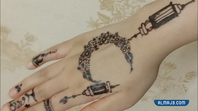 صور نقشات حناء رمضانية 2021