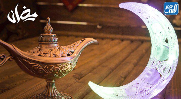 مجسم هلال رمضان كبير