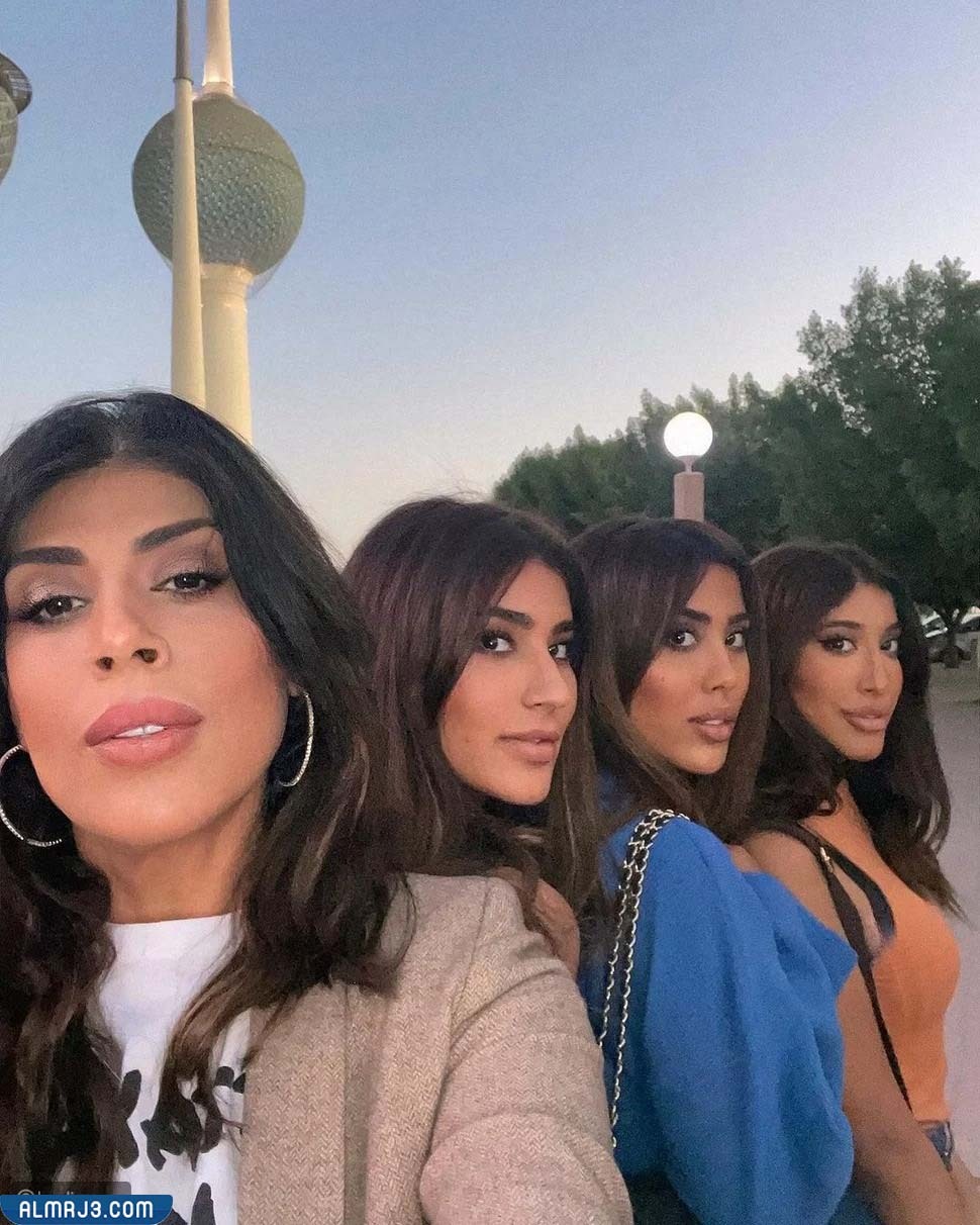 من هي والدة ليلى عبدالله ويكيبيديا