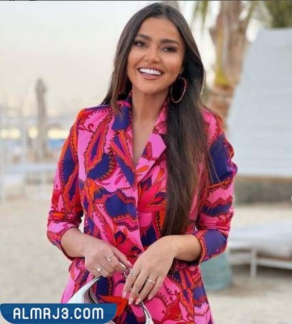 لين أبو شعر بعد عمليات التجميل