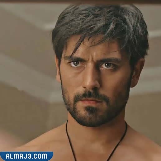  الممثل دوغان بيرقدار