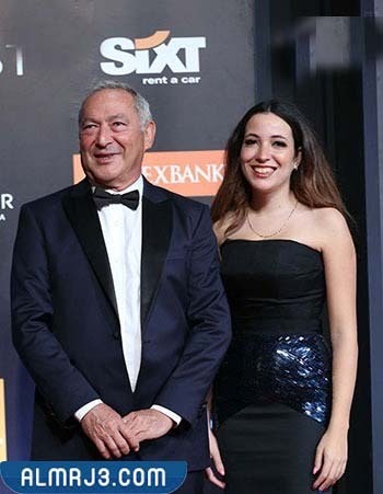 سيرة جويا جلنجر الذاتية