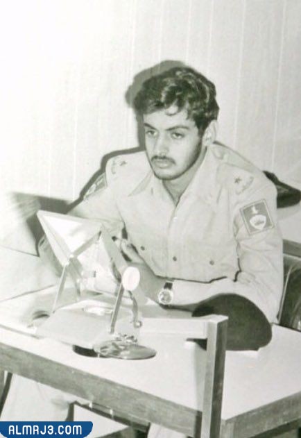 صور الشيخ محمد بن زايد وهو صغير