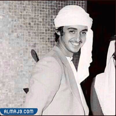 صور الشيخ محمد بن زايد وهو صغير