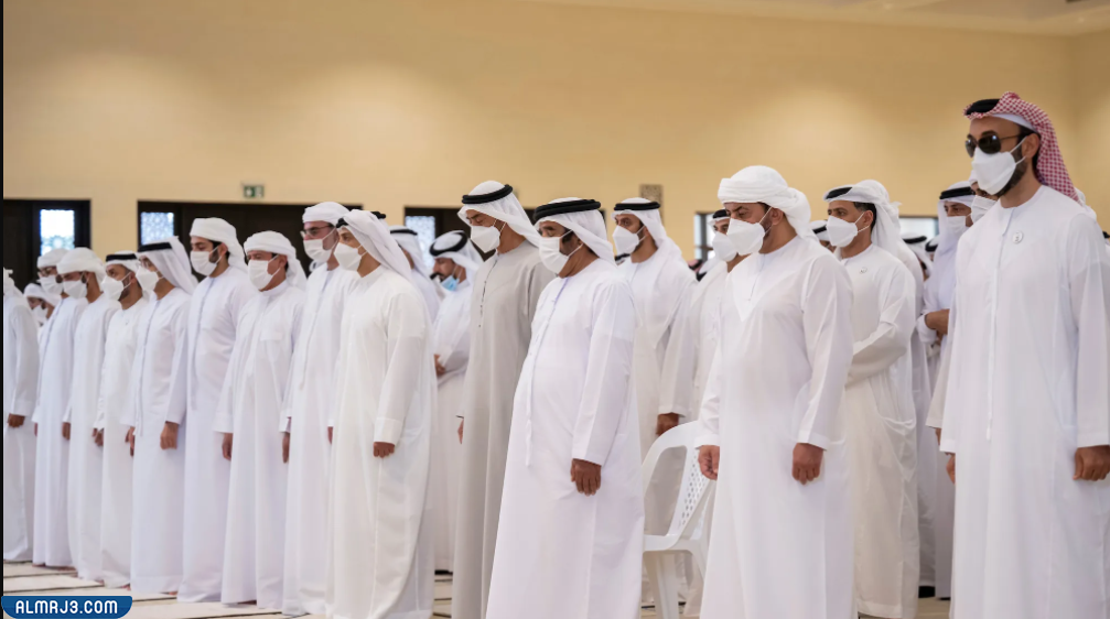 صور مراسم دفن الشيخ خليفة