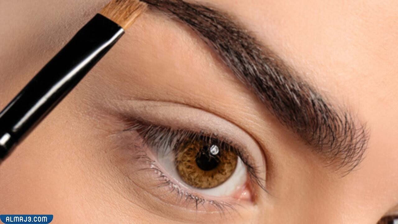 طريقة الإهتمام بالحواجب في البيت 