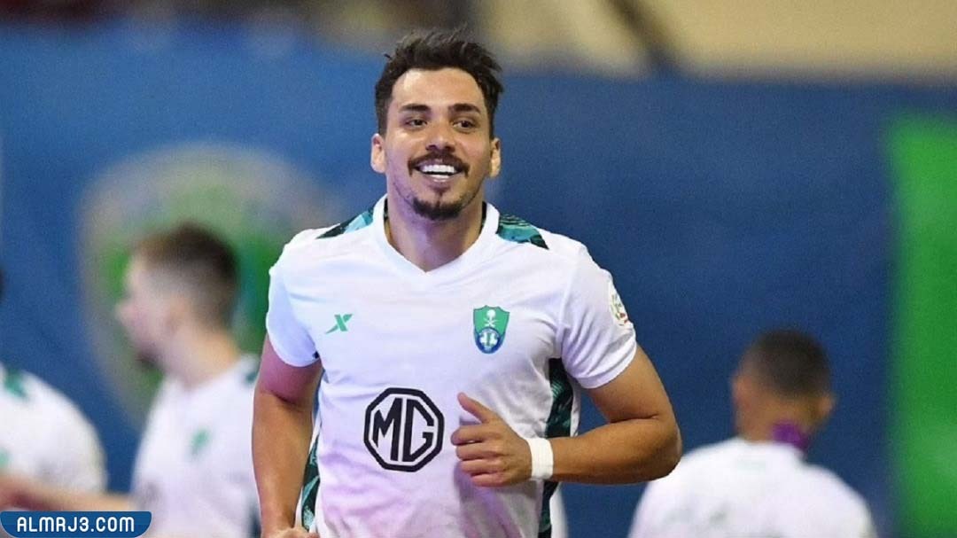 من هو كارلوس إدواردو ويكيبيديا