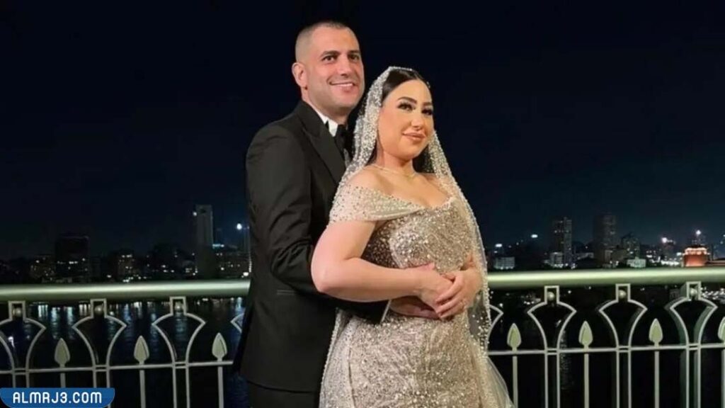 من هي زوجة هشام ربيع