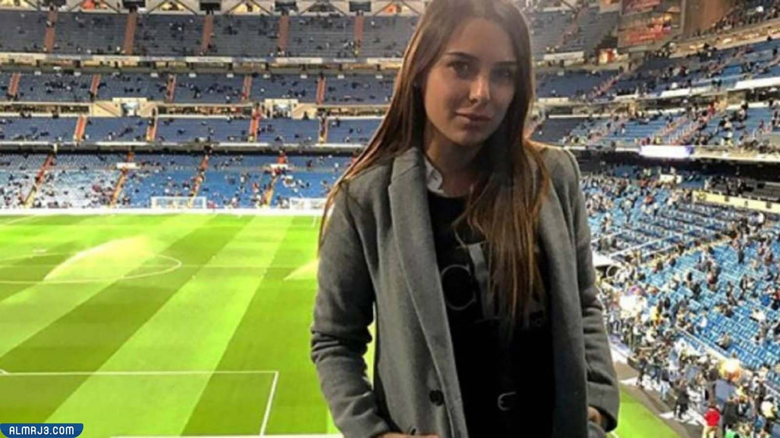 مينا بونينو السيرة الذاتية