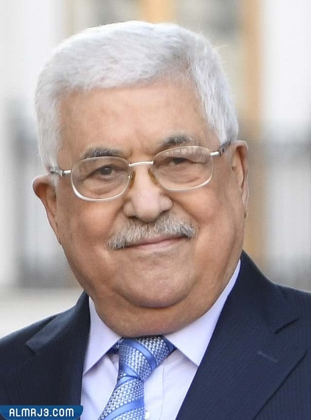 محمود عباس على شجونه