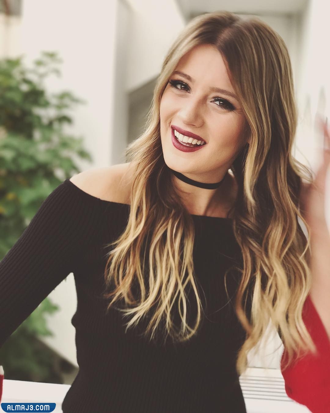 جيزم كاراجا بطلة مسلسل الإعصار الذي بداخلي