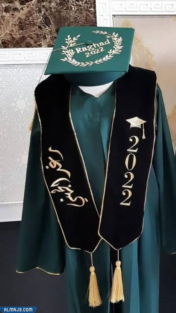 صور عبايات تخرج 2022