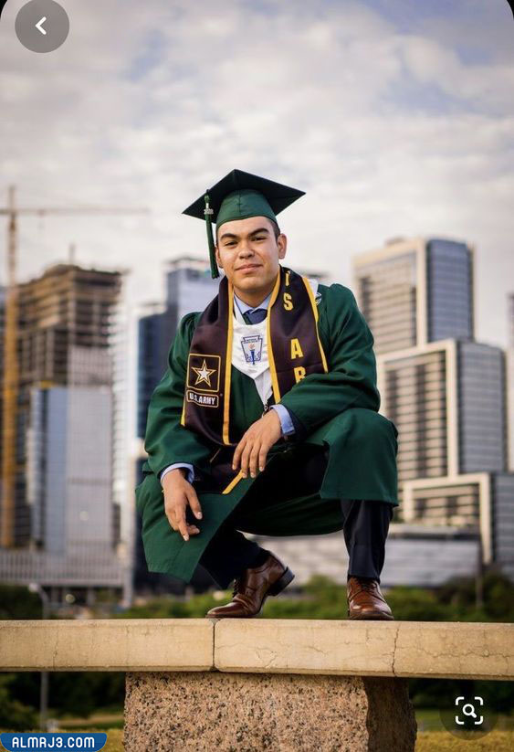 عبايات تخرج 2022