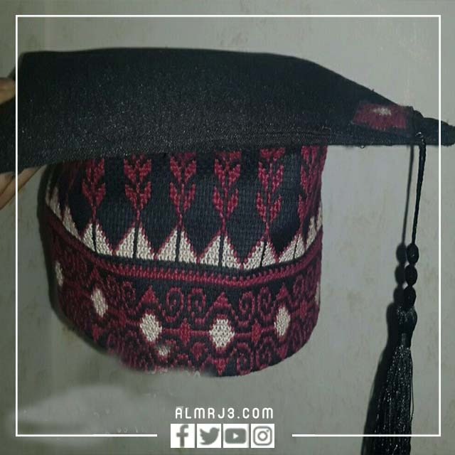قبعة تخرج تطريز