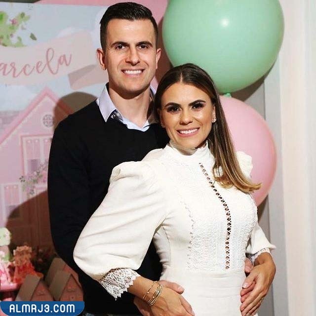 مارسيلو غروهي وزوجته