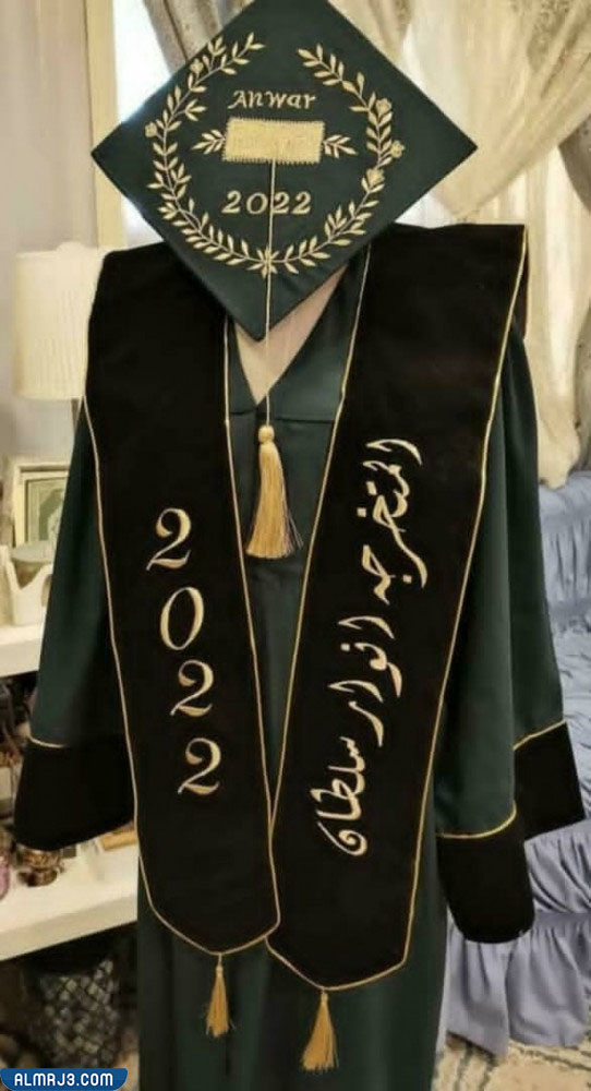 موديلات عبايات تخرج 2022