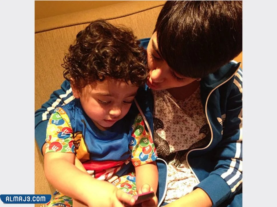 هيا عبدالسلام وزوجها واولادها بالصور