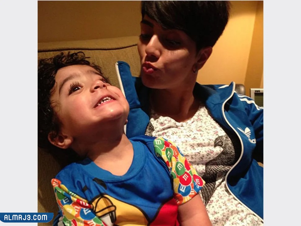 هيا عبدالسلام وزوجها واولادها بالصور