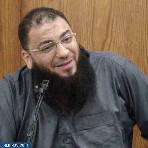 سيرة حازم شومان