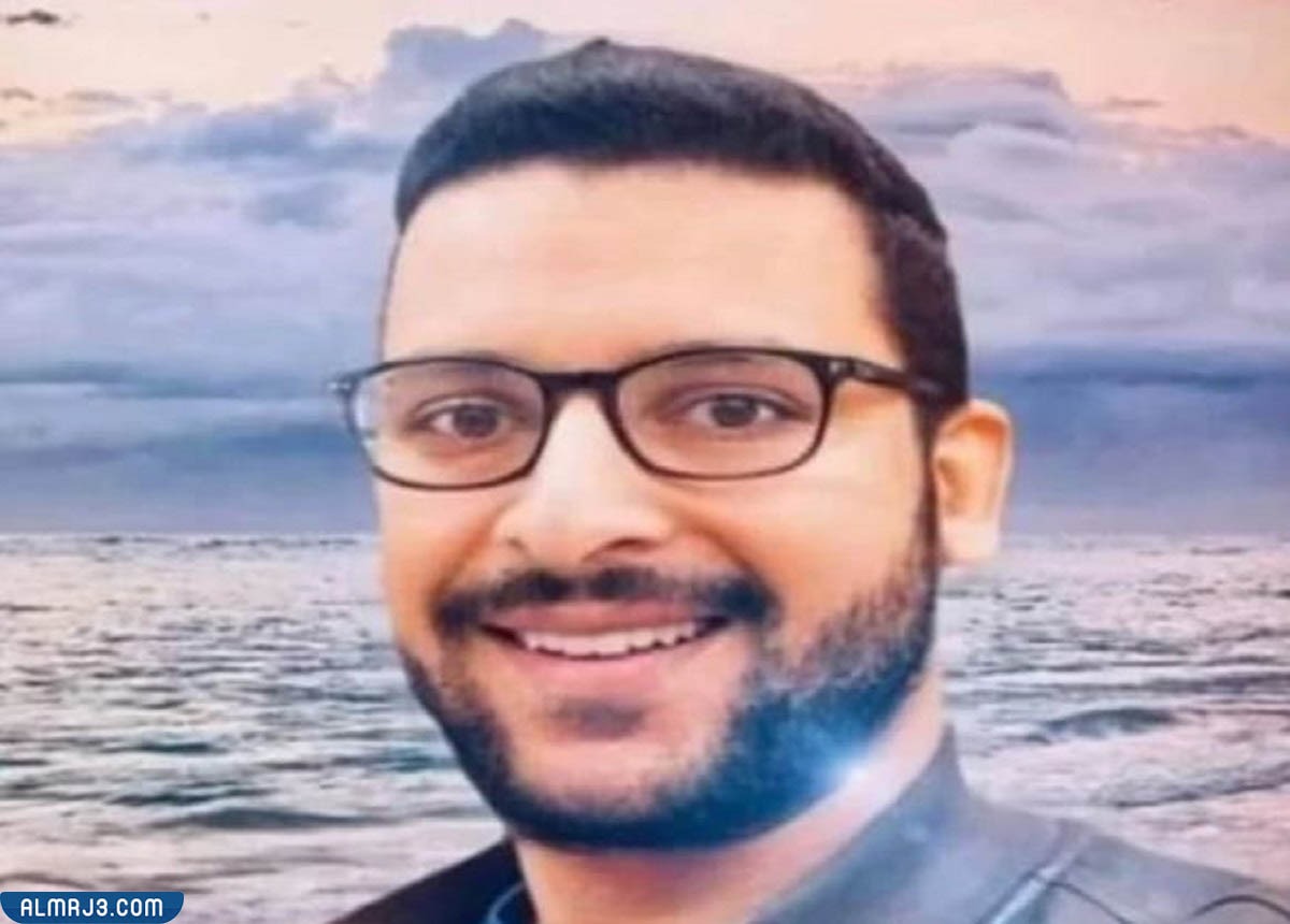 من هو الصيدلي أحمد حاتم