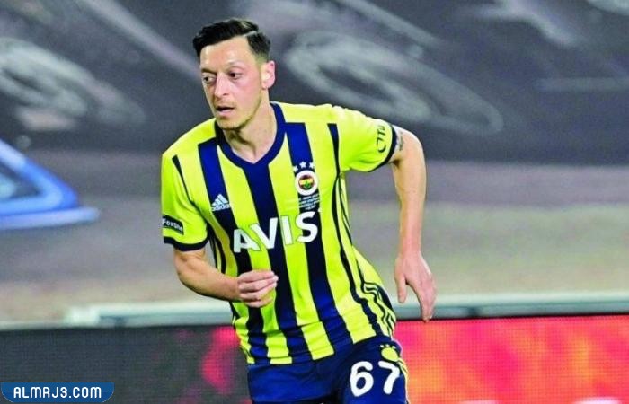 مسعود أوزيل السيرة الذاتية