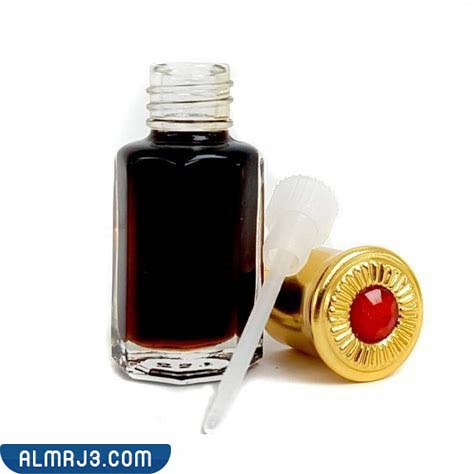 طريقة استخدام المسك الاسود للعين 