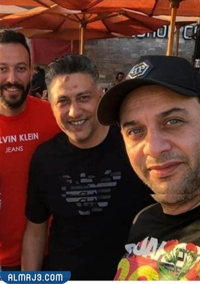 كم عمر مصطفى قمر