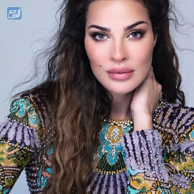 من هي نادين نجيم بطلة صالون زهرة