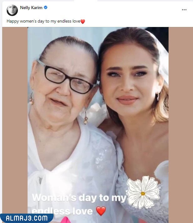 والدة نيللي كريم