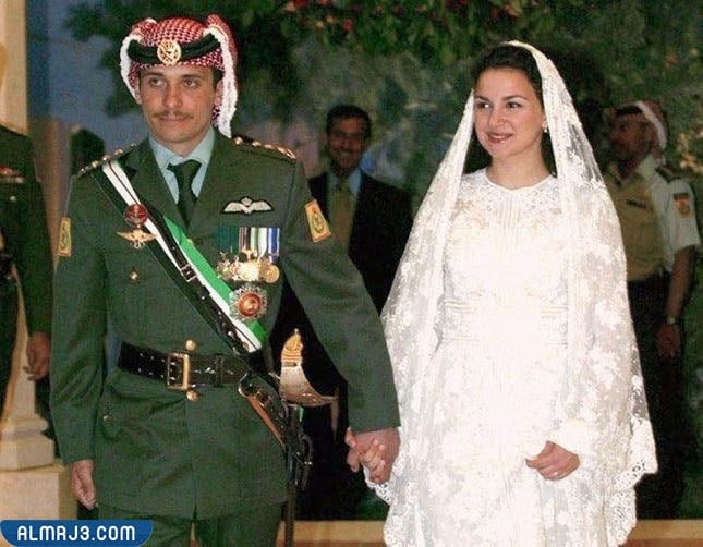 من هي زوجة الأمير حمزة الأولى
