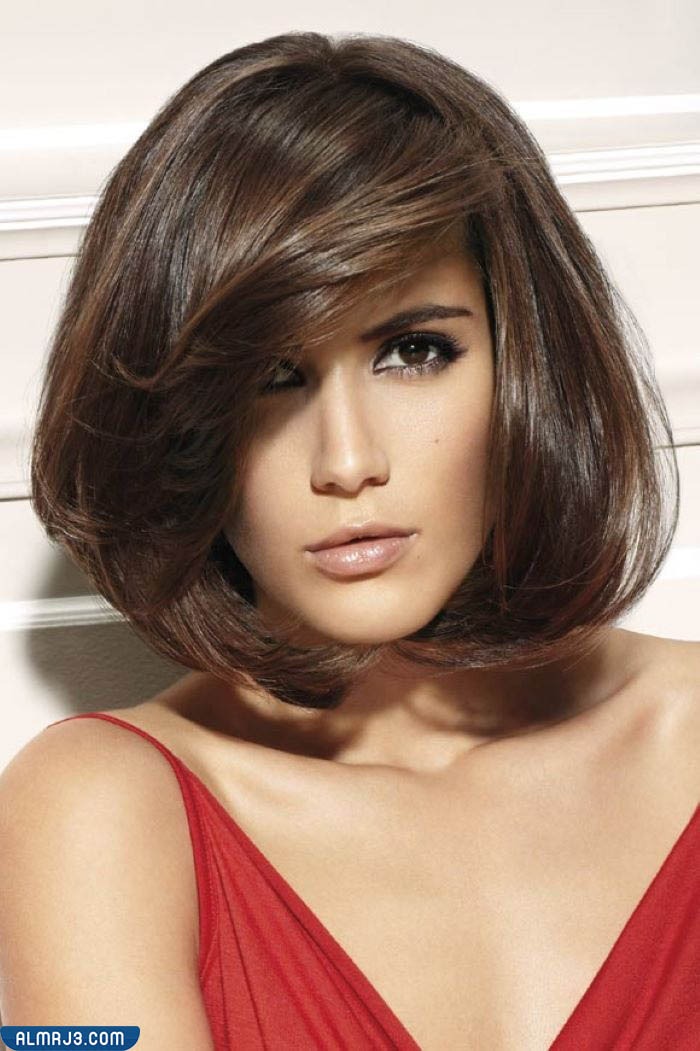 تسريحات شعر تناسب الجبهة الكبيرة بالخطوات المصورة